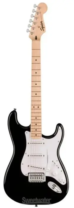 FENDER AFFINITY STRATOCASTER MAPLE FINGERBOARD BLACK ELECTRIC GUITAR  & 15G AMP