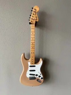 ELECTRIC GUITAR TAUPE