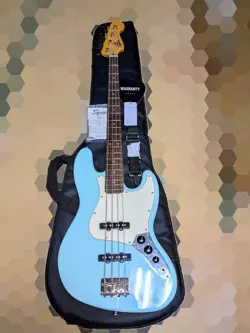 SQUIER BY FENDER CLASSIC VIBE 60S JAZZ BASS LAUREL FINGERBOARD