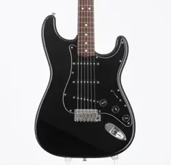 FENDER JAPAN ST62-ALLBK ALL BLACK MADE IN 2006-2008