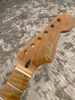 22FRETS ELECTRIC GUITAR NECK ST HANDLE ROASTED FLAME MAPLE FENDER STRAT GLOSS