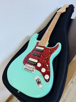 HSH STRATOCASTER GUITAR