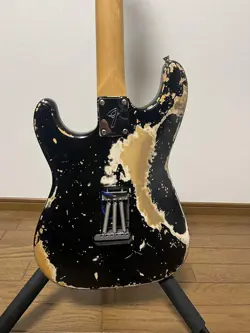 GUITAR VINTAGE FINISH