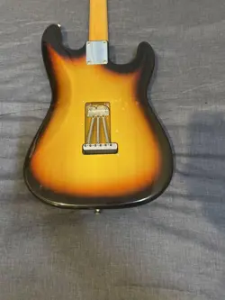 STRATOCASTER LEFTY LH