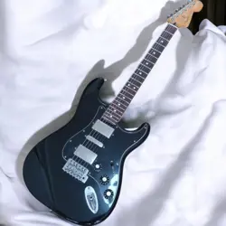 FENDER BLACKTOP STRATOCASTER ELECTRIC GUITAR - BLACK - USED GREAT CONDITION