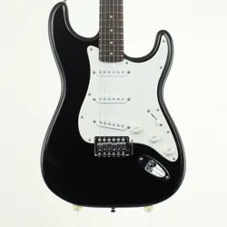 SQUIER BY FENDER BULLET STRATOCASTER WITH TREMOLO BLACK
