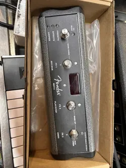 CONTROLLER FOR FENDER