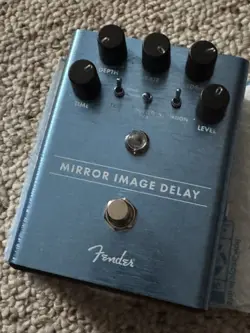 DELAY PEDAL EXCELLENT