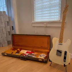 2015 FENDER AMERICAN VINTAGE '58 TELECASTER - EXCELLENT CONDITION