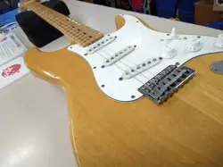 FENDER JAPAN ST71-85TX ELECTRIC GUITAR