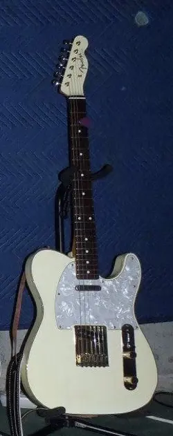 ANNIVERSARY FENDER TELECASTER