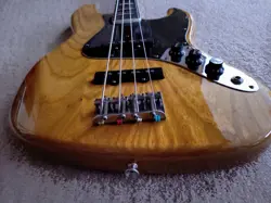 BASS 1977 ELECTRIC