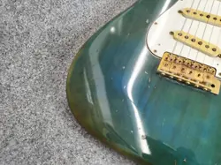 FENDER JAPAN ST62G-65 ELECTRIC GUITAR