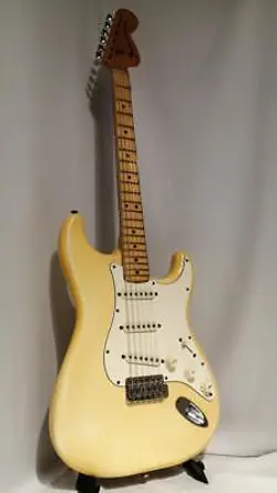 FENDER USA 1976 STRATOCASTER ELECTRIC GUITAR