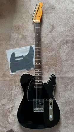 FENDER TRADITIONAL 60S TELECASTER CUSTOM ELECTRIC GUITAR MADE IN JAPAN AUTH