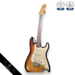 1976 FENDER USA VINTAGE STRATOCASTER SUNBURST ASH BODY MAPLE NECK