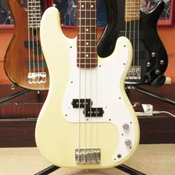 FENDER JAPAN PB-43 USED BASSWOOD BODY MAPLE NECK ROSEWOOD FINGERBOARD W/SOFTCASE