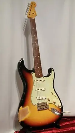 FENDER CUSTOM SHOP 1960 STRATOCASTER RELIC ELECTRIC GUITAR