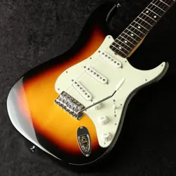 FENDER TRADITIONAL II 60S STRATOCASTER 3TONE SUNBURST ELECTRIC GUITAR 0224030