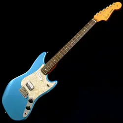 FENDER MADE IN JAPAN LIMITED CYCLONE LAKE PLACID BLUE MEDIUM SCALE 3.38KG W/GB