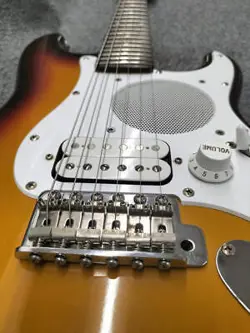 FENDER STELECTRIC GUITAR