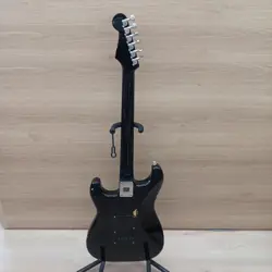 FENDER JAPAN STRATOCASTER SSH MH ELECTRIC GUITAR