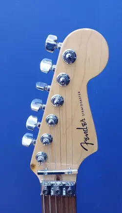 DELUXE STRATOCASTER CANDY