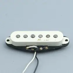 FENDER VINTAGE NOISELESS STRAT SINGLE COIL MIDDLE / NECK GUITAR PICKUP PU-10564