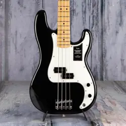 FENDER PLAYER II PRECISION BASS, BLACK