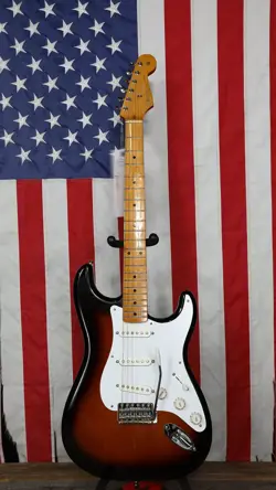 FENDER VINTERA II '50S STRATOCASTER WITH MAPLE FRETBOARD - 2-COLOR SUNBURST