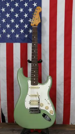 FENDER PLAYER II STRATOCASTER HSS - BIRCH GREEN