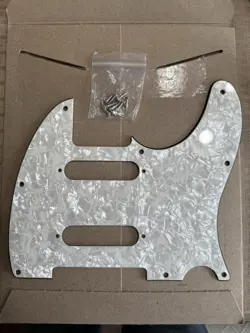 PICKGUARD FOR THREE