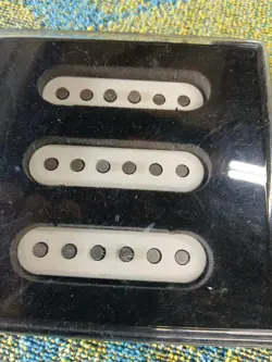 FENDER CLASSIC SERIES STRATOCASTER ALNICO PICKUP SET