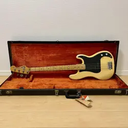 FENDER PRECISION BASS 1974 MAPLE NECK ASH BODY VINTAGE ORIGINAL USED 3.8KG