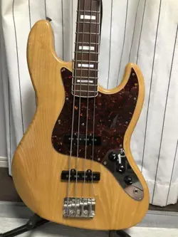 PICKGUARD USED SMALL