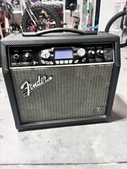 FENDER G-DEC 3 GUITAR AMPLIFIER