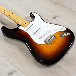 FENDER CUSTOM SHOP LIMITED EDITION 70TH ANNIVERSARY 1954 STRATOCASTER NOS GUITAR