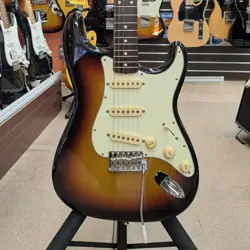 FENDER JAPAN ST62-TX USED ALDER BODY MAPLE NECK ROSEWOOD FINGERBOARD W/SOFT CASE