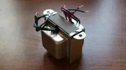 FENDER DELUXE REVERB REISSUE OUTPUT TRANSFORMER (8OHM)