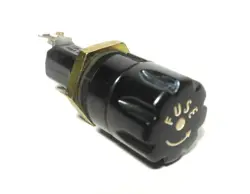 FUSE HOLDER ASSEMBLY