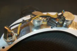 HARNESS FENDER PRECISION/JAZZ/OTHER