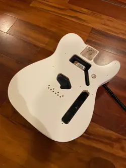 GENUINE FENDER TELE POLAR WHITE PLAYER TELECASTER ALDER BODY 4 LBS 8 OZ