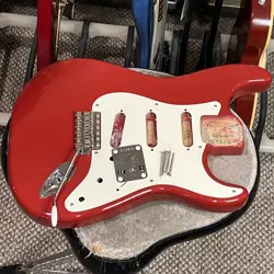 2009 FENDER ERIC JOHNSON STRATOCASTER BODY + BRIDGE + NECK PLATE ETC  LIGHT!