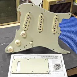 2018 FENDER USA AMERICAN ELITE SSS STRAT LOADED PICKGUARD - N4 NOISELESS PICKUPS