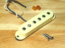 57 STRATOCASTER MIDDLE