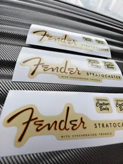 FENDER STRATOCASTER BASS