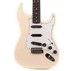 FENDER ARTIST SERIES RITCHIE BLACKMORE STRATOCASTER WHITE