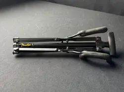 FENDER FOLDING ELECTRIC GUITAR STAND