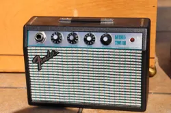 FENDER MINI TWIN MT-10 SILVERFACE LIMITED EDITION AMP