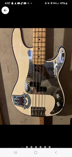 HARRIS SIGNATURE SERIES